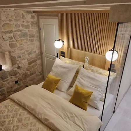 빌라 Viu2 Castle Kaštela